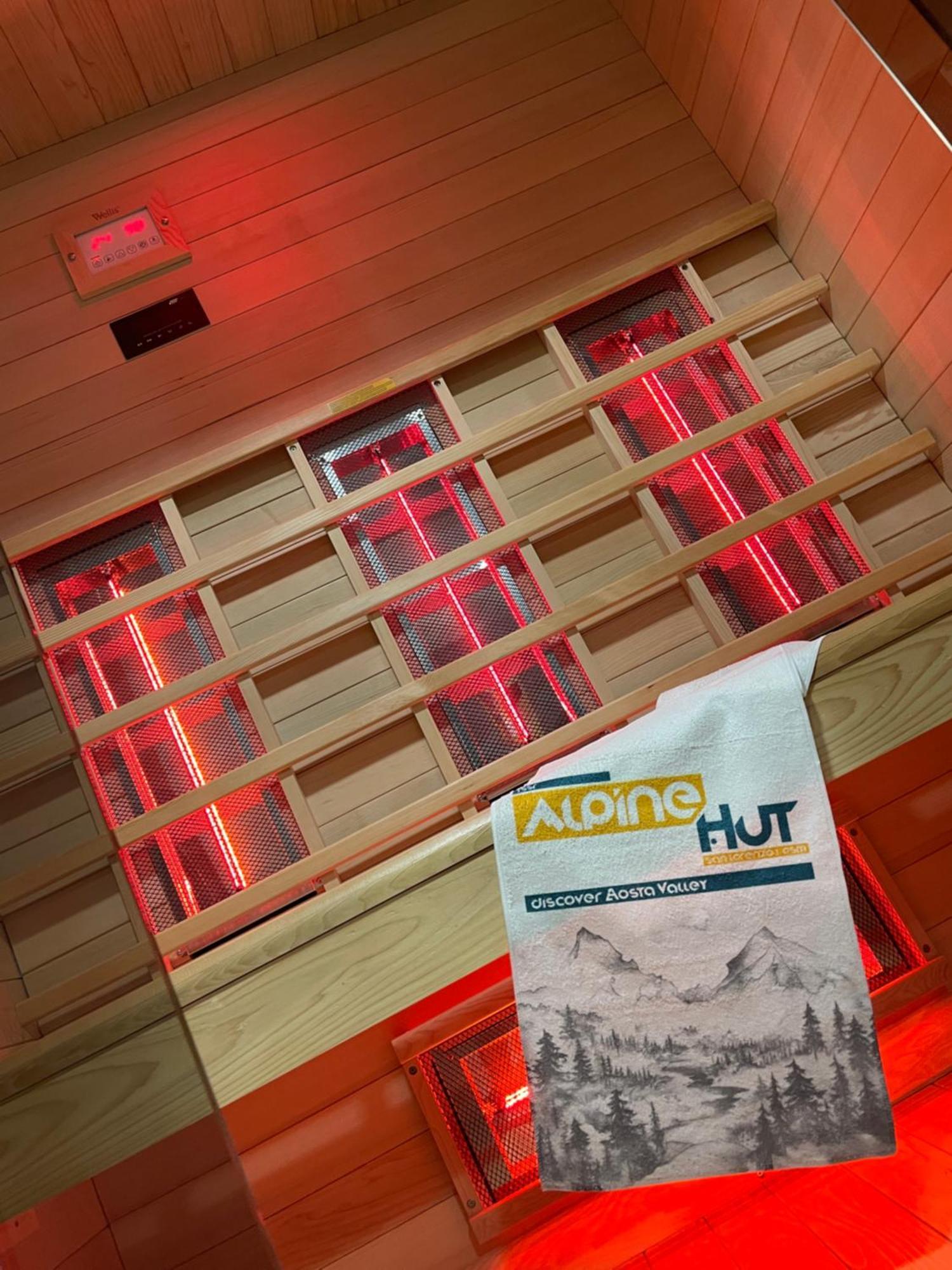 Alpine Hut Apartment Pont-Saint-Martin Exterior photo